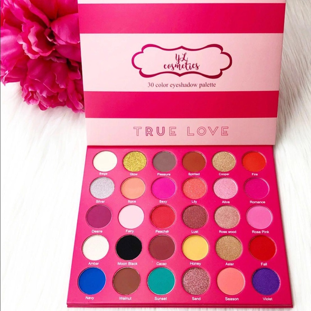 YL True Love Cosmetic Eyeshadow.